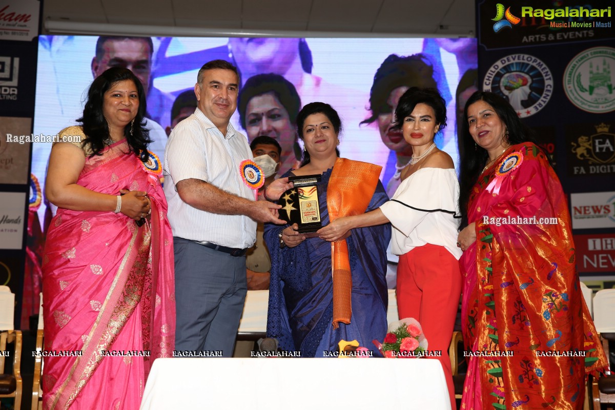 Hyderabad Women Achievers Conclave at Bhaskara Auditorium 