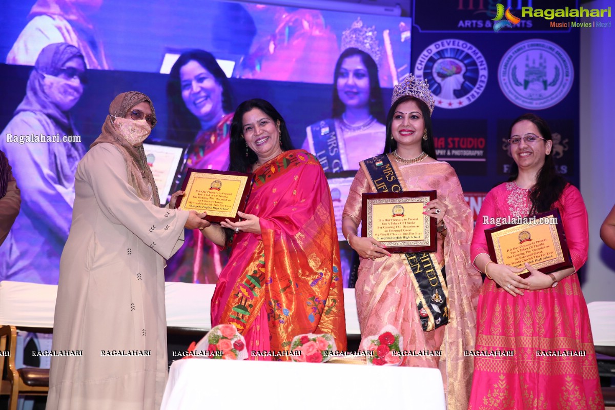 Hyderabad Women Achievers Conclave at Bhaskara Auditorium 