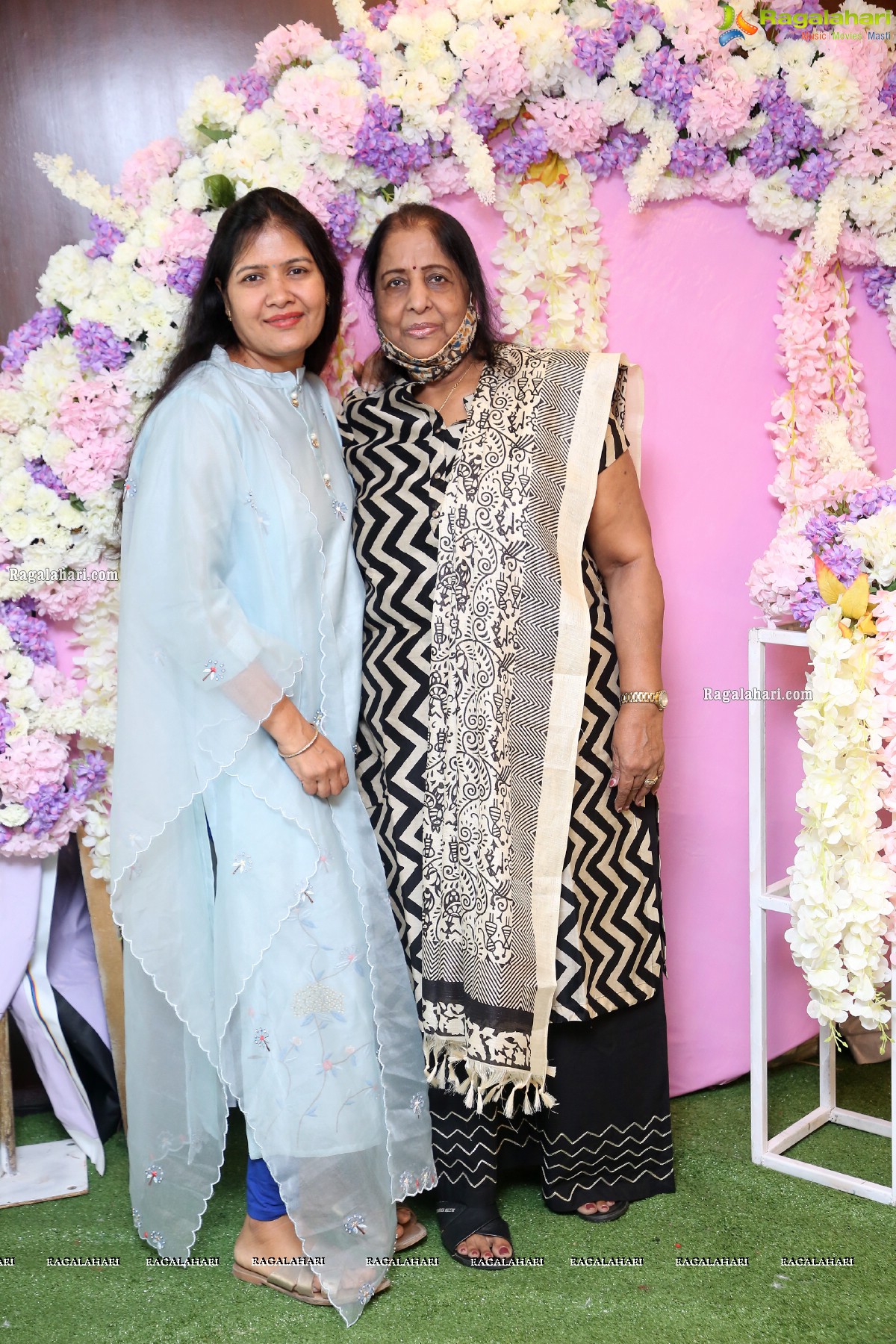 Lions Club of Hyderabad Petals Tambola at Smoky Pitara