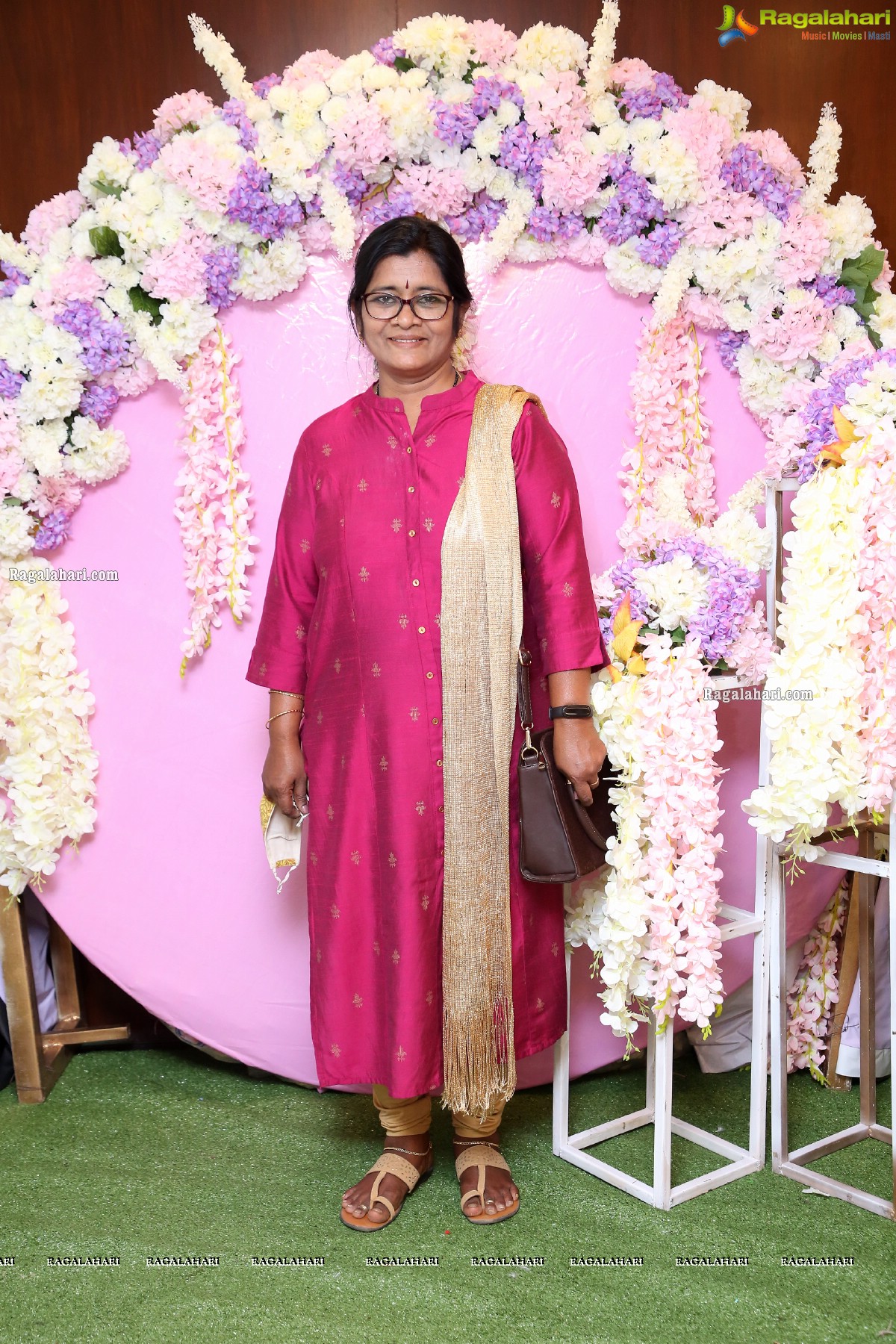 Lions Club of Hyderabad Petals Tambola at Smoky Pitara