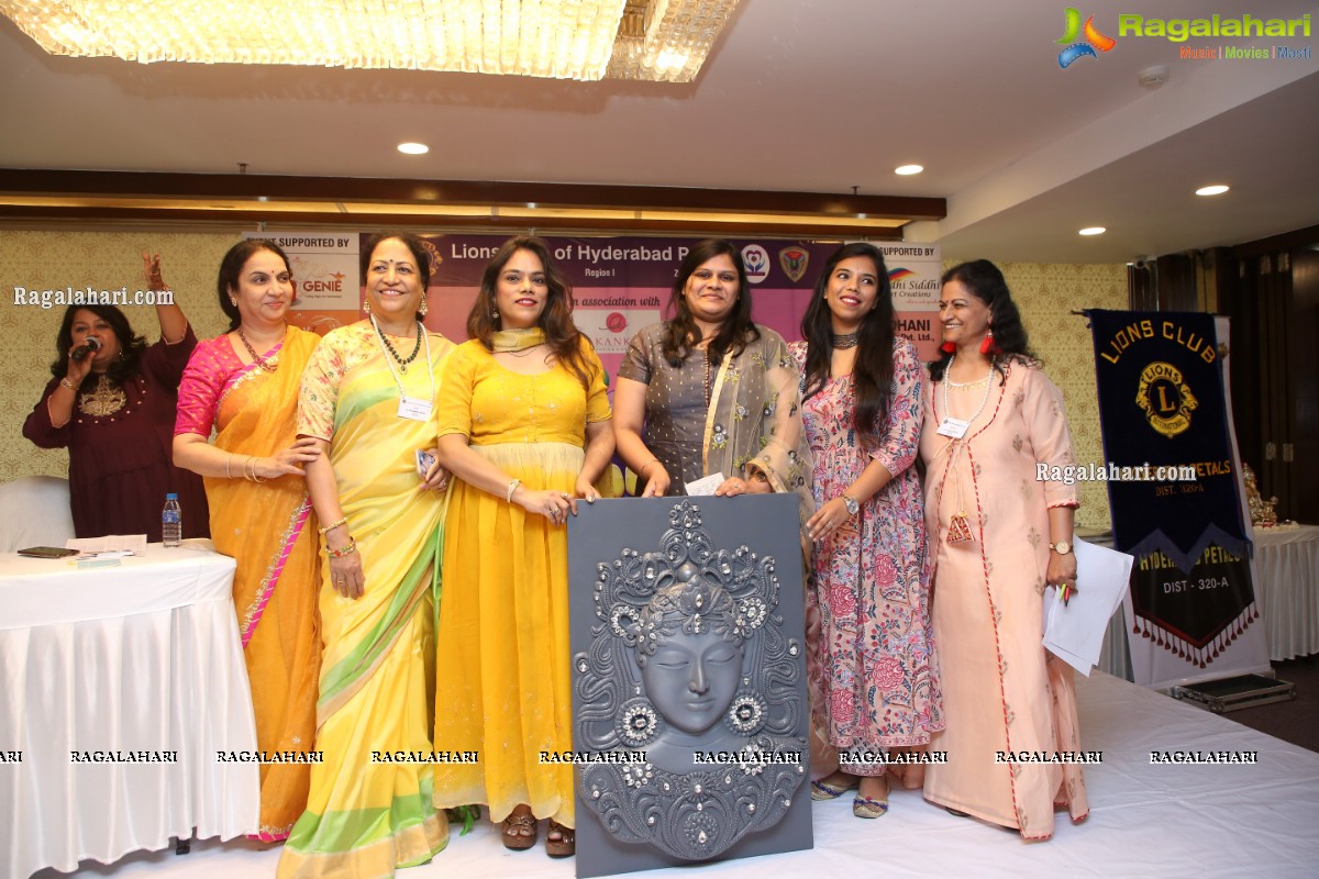 Lions Club of Hyderabad Petals Tambola at Smoky Pitara