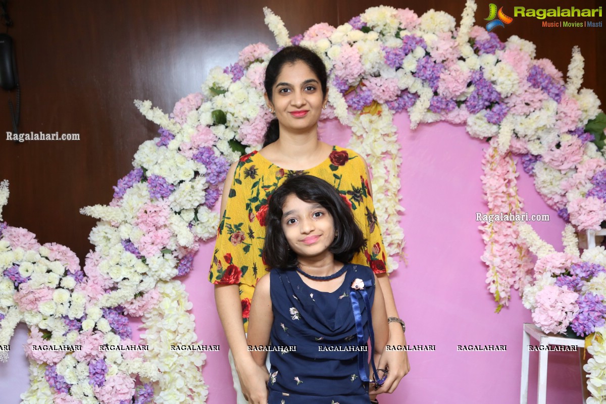 Lions Club of Hyderabad Petals Tambola at Smoky Pitara