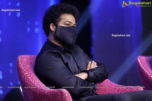 Jr NTR To Host Meelo Evaru Koteeswarudu Season 5