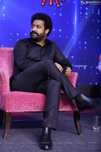 Jr NTR To Host Meelo Evaru Koteeswarudu Season 5