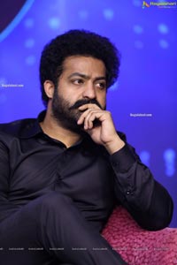 Jr NTR To Host Meelo Evaru Koteeswarudu Season 5