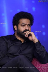 Jr NTR To Host Meelo Evaru Koteeswarudu Season 5