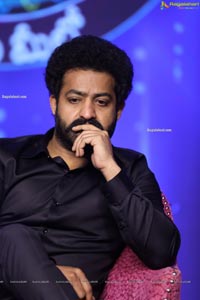 Jr NTR To Host Meelo Evaru Koteeswarudu Season 5