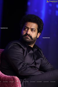 Jr NTR To Host Meelo Evaru Koteeswarudu Season 5