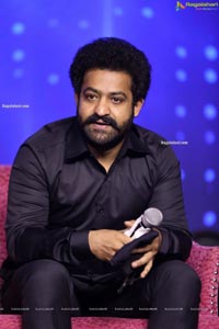 Jr NTR To Host Meelo Evaru Koteeswarudu Season 5