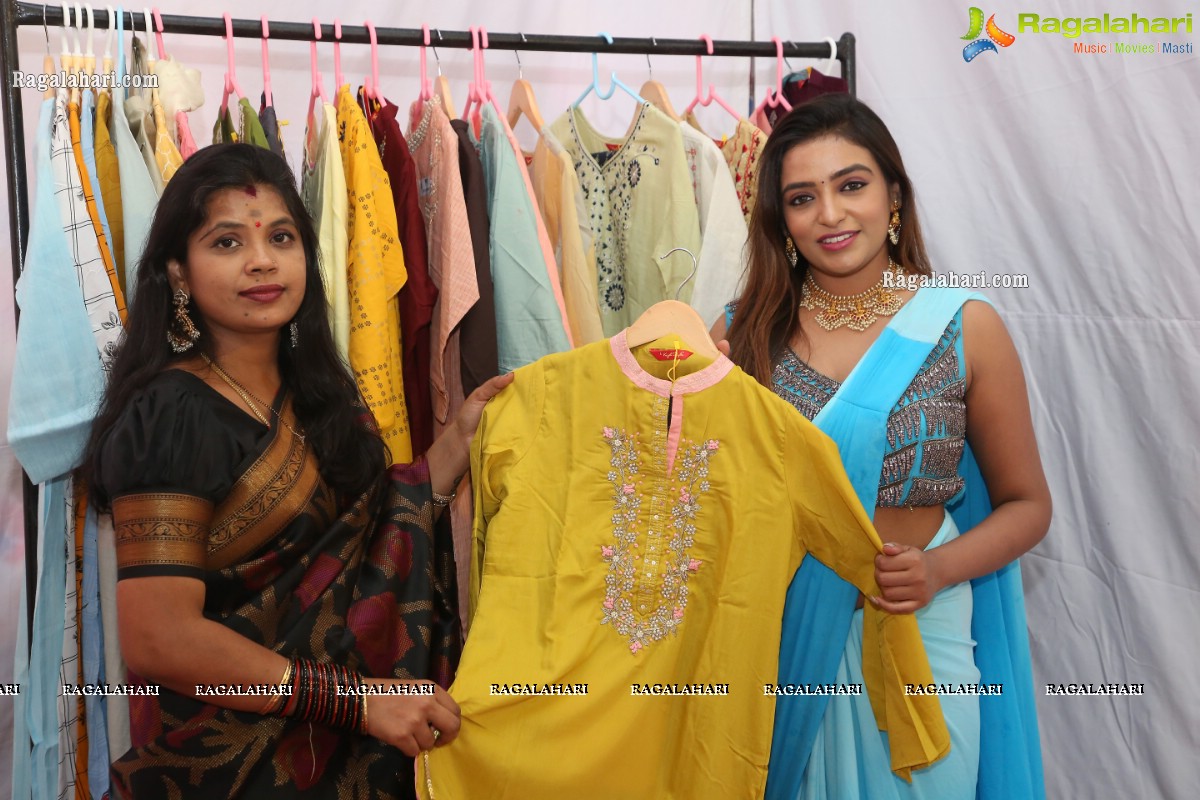 NP Fashions Exhibition at Gulmohar Gardens, Hyderabad