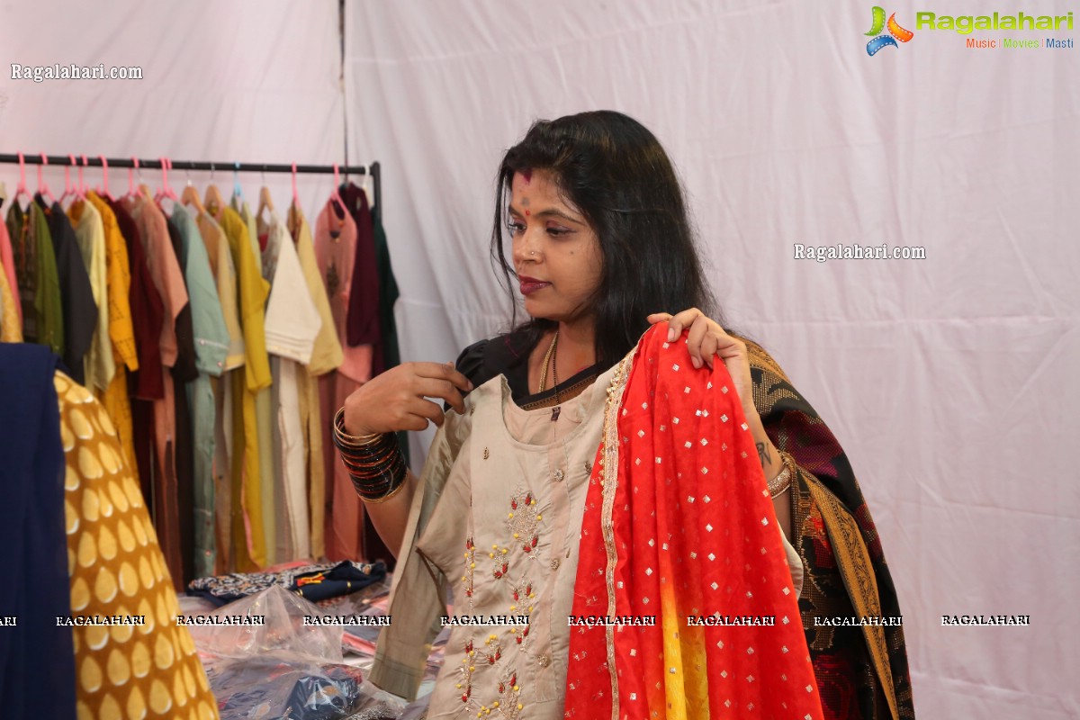 NP Fashions Exhibition at Gulmohar Gardens, Hyderabad