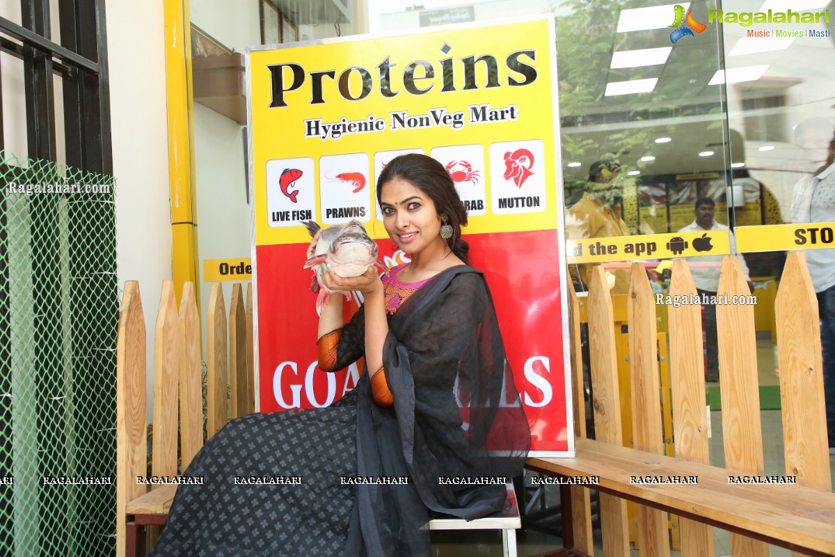 Proteins Hygiene NonVeg Mart Announces Bigg Boss fame Divi Vadthya as Their Brand Ambassador 