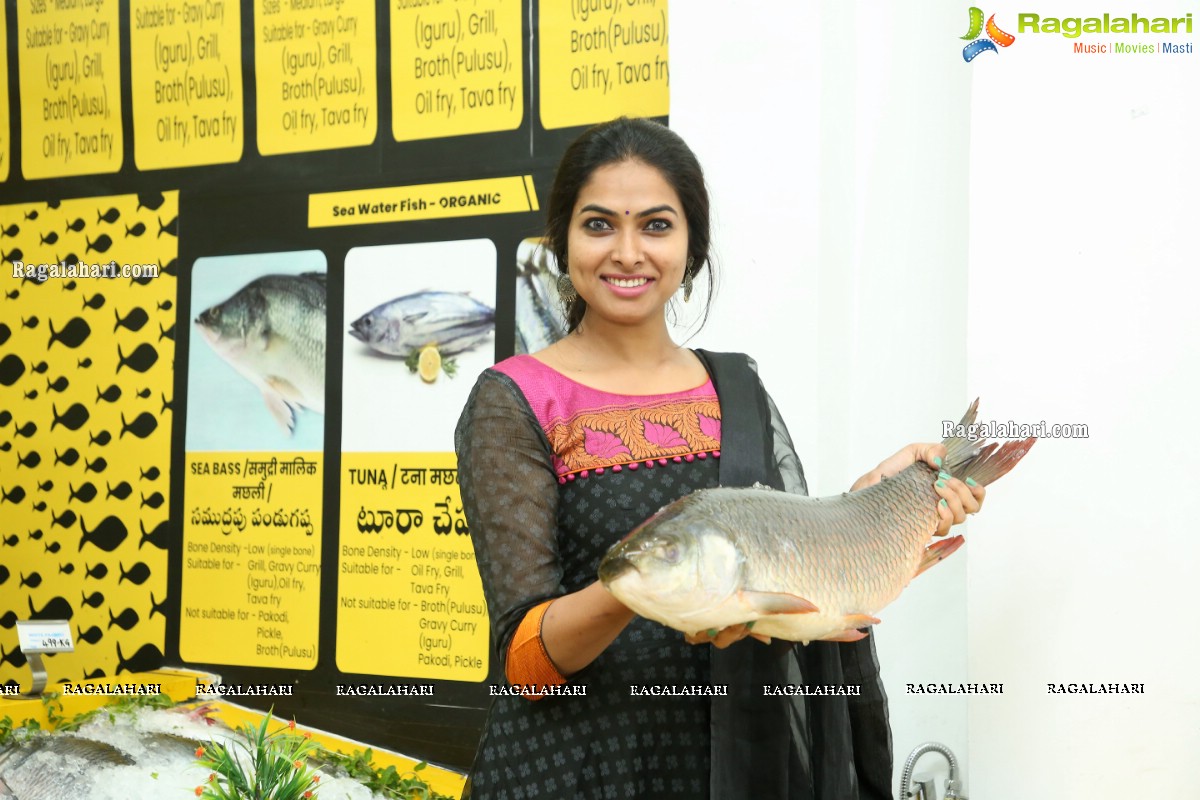 Proteins Hygiene NonVeg Mart Announces Bigg Boss fame Divi Vadthya as Their Brand Ambassador 