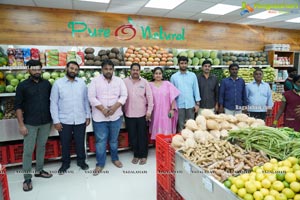 Pure-O-Natural Fruits and Vegetables 31st Outlet Launch