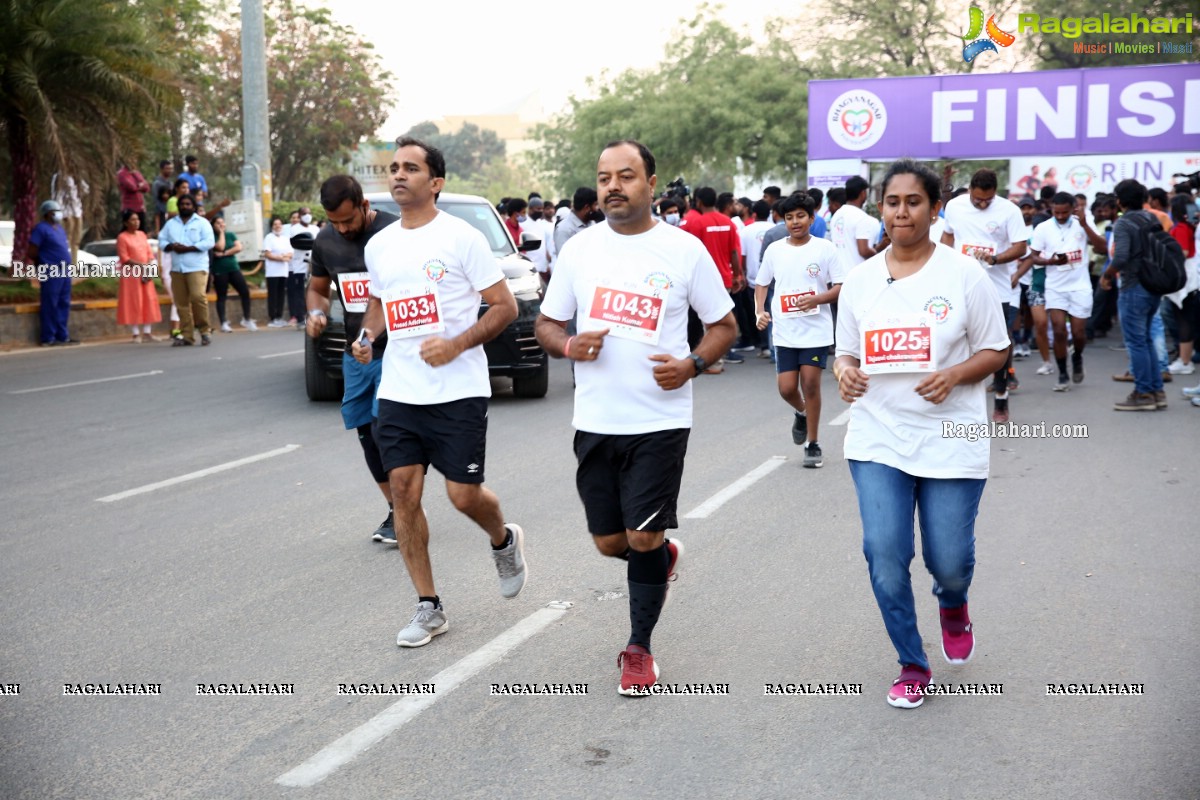 Raashi Khanna Flags Off Run For Women Empowerment at Hitex Exhibition Centre by Bhagyanagar Foundation