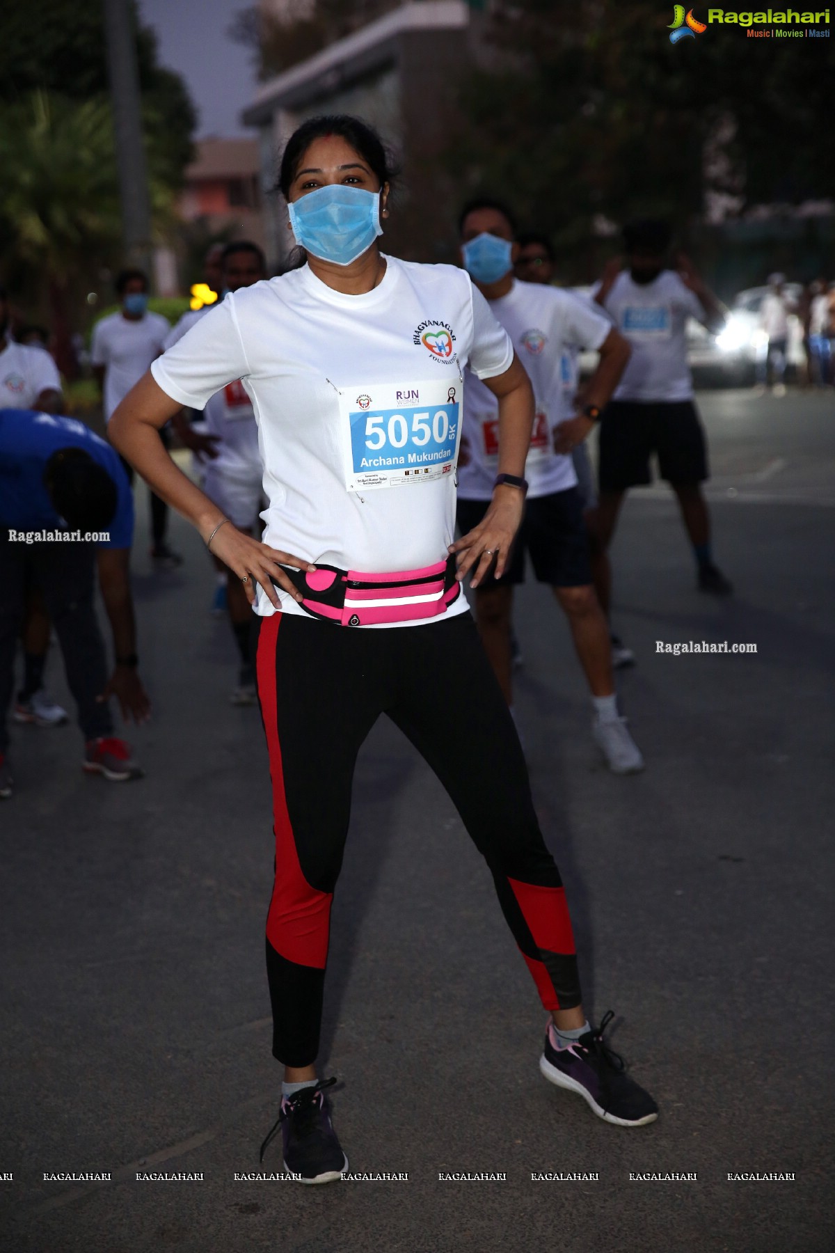 Raashi Khanna Flags Off Run For Women Empowerment at Hitex Exhibition Centre by Bhagyanagar Foundation