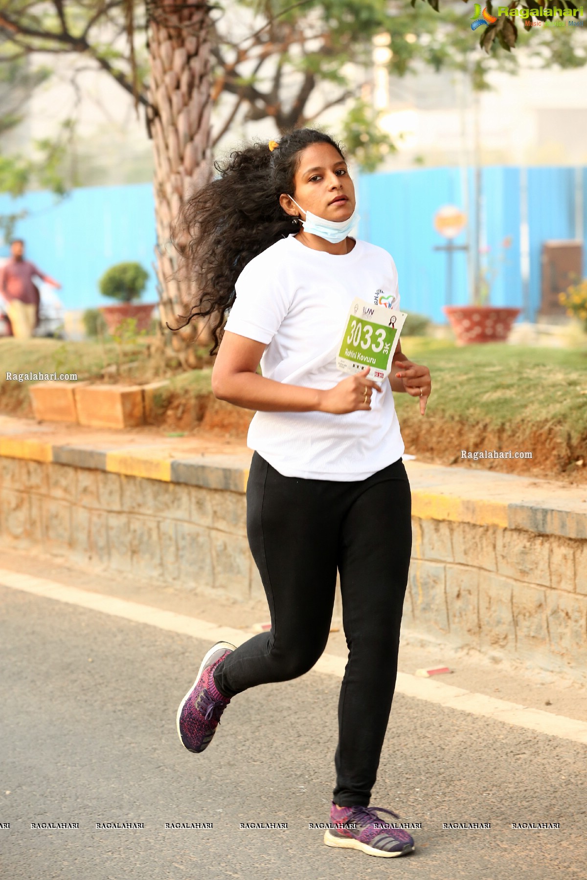 Raashi Khanna Flags Off Run For Women Empowerment at Hitex Exhibition Centre by Bhagyanagar Foundation