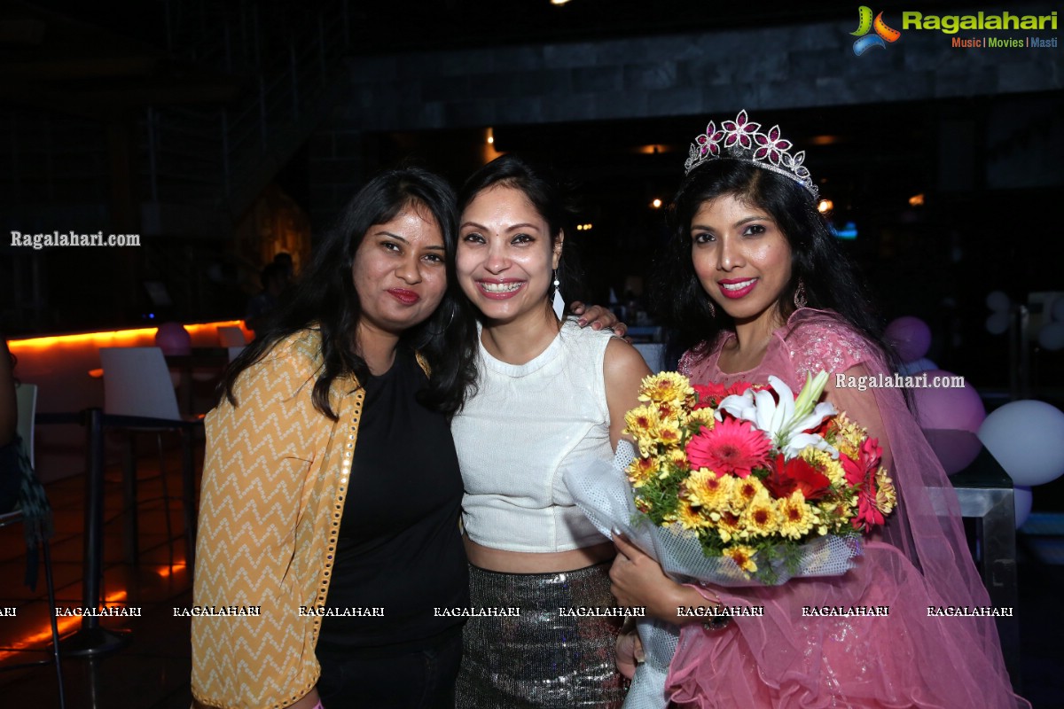 Ms.Sandhya Jella Birthday Bash 2021 at Hylife Pub