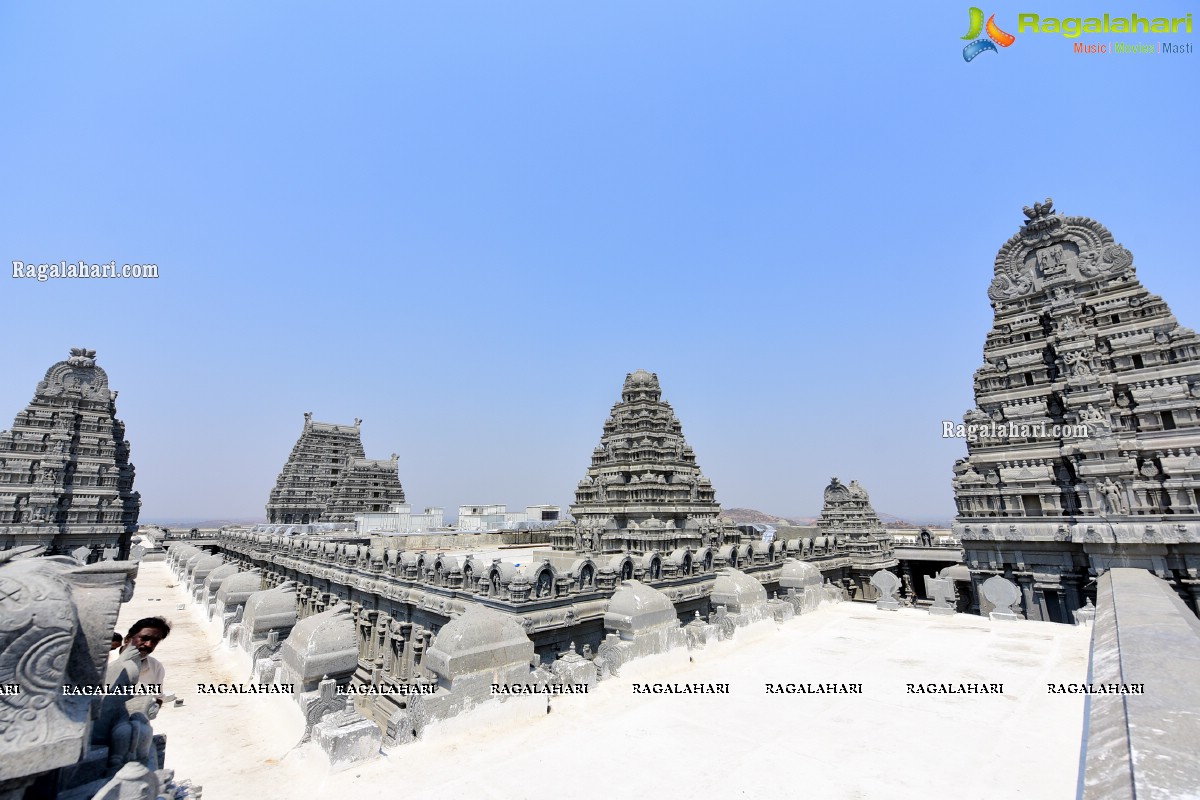 Sri Yadadri Laxminarasimha Swamy Temple Undergone a Drastic Transformation