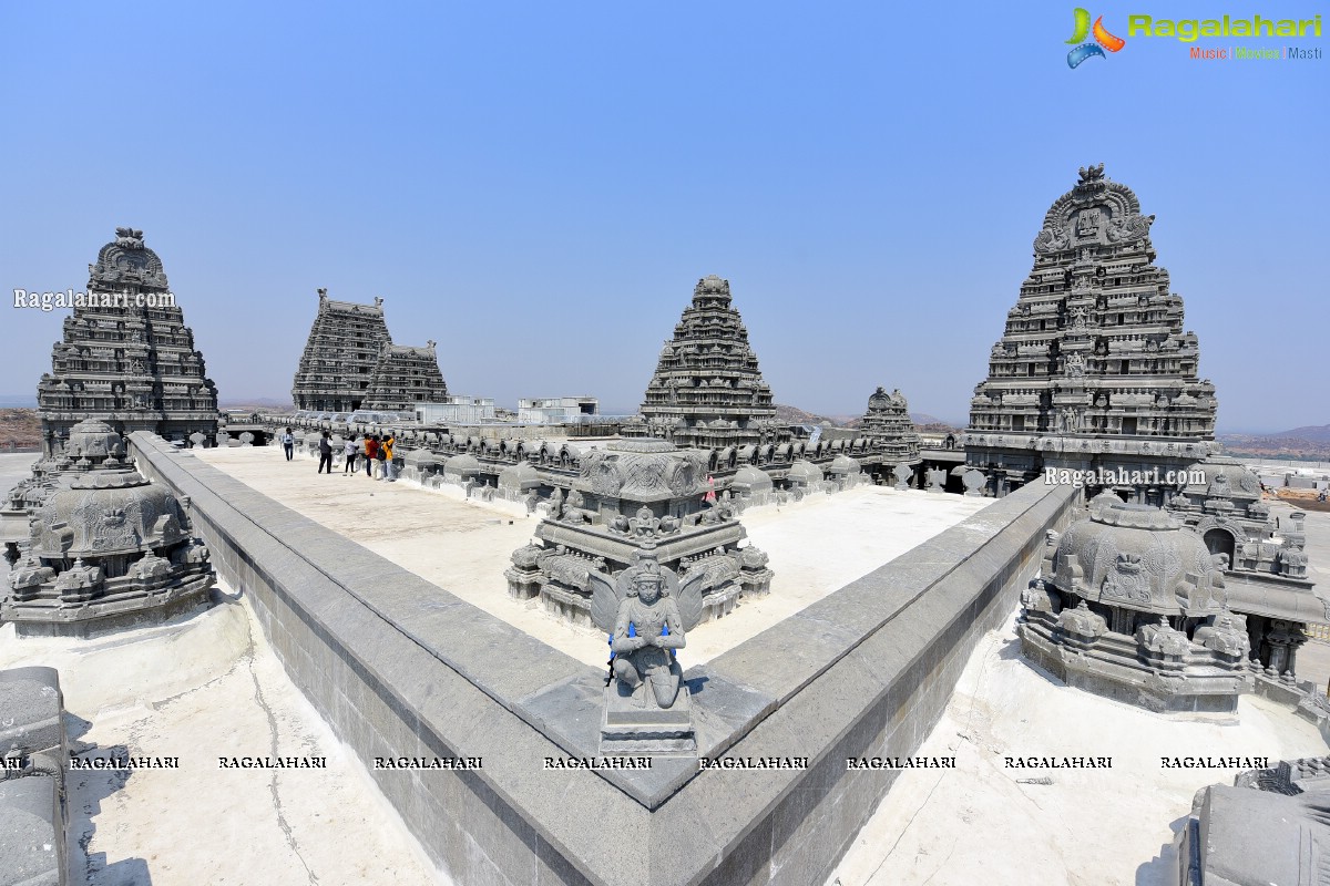 Sri Yadadri Laxminarasimha Swamy Temple Undergone a Drastic Transformation