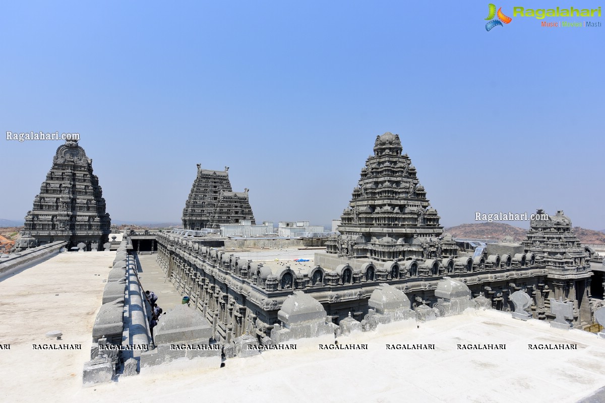 Sri Yadadri Laxminarasimha Swamy Temple Undergone a Drastic Transformation