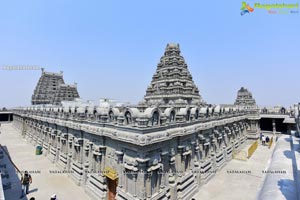 Sri Yadadri Laxminarasimha Swamy Temple