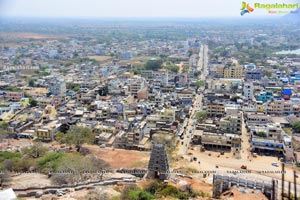 Sri Yadadri Laxminarasimha Swamy Temple