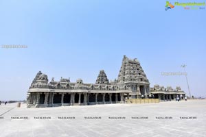 Sri Yadadri Laxminarasimha Swamy Temple