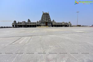 Sri Yadadri Laxminarasimha Swamy Temple