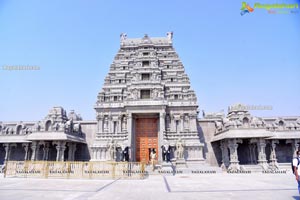 Sri Yadadri Laxminarasimha Swamy Temple