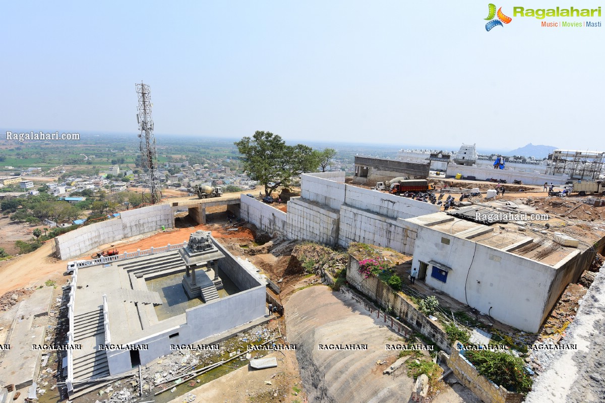 Sri Yadadri Laxminarasimha Swamy Temple Undergone a Drastic Transformation