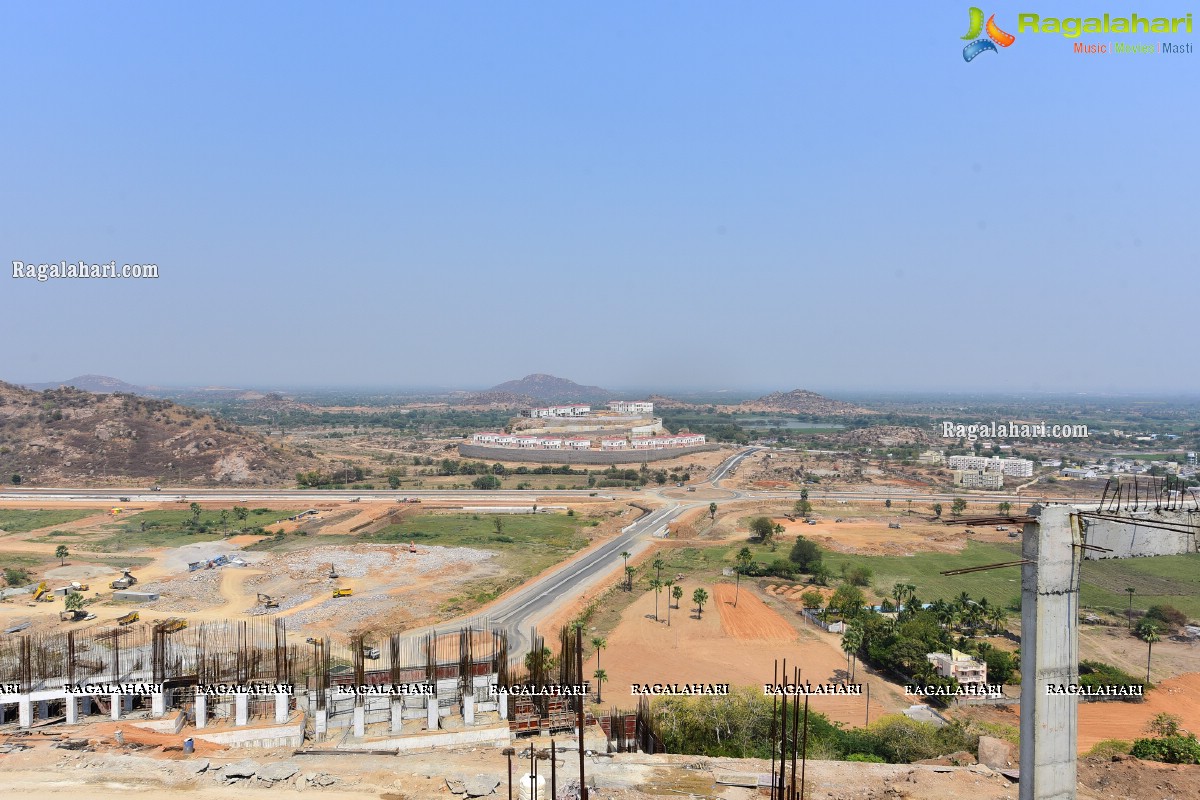 Sri Yadadri Laxminarasimha Swamy Temple Undergone a Drastic Transformation