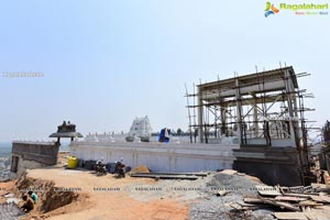 Sri Yadadri Laxminarasimha Swamy Temple