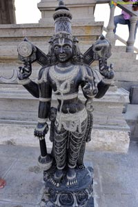 Sri Yadadri Laxminarasimha Swamy Temple