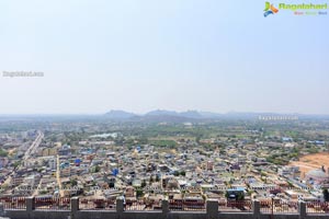 Sri Yadadri Laxminarasimha Swamy Temple