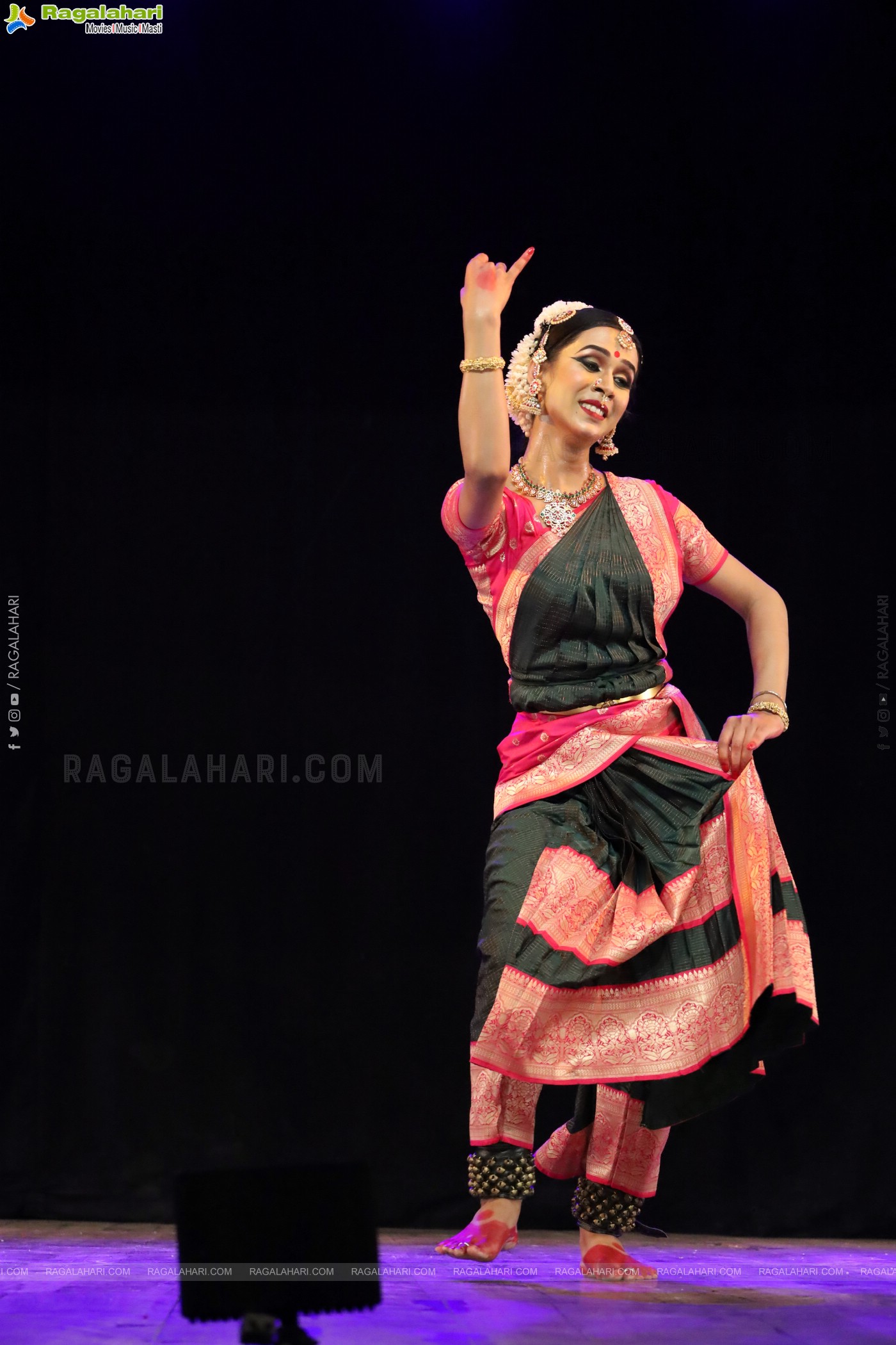 Sobhamrutam: The Solo Kuchipudi at Ravindra Bharati