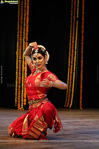 Sobhamrutam: The Solo Kuchipudi at Ravindra Bharati