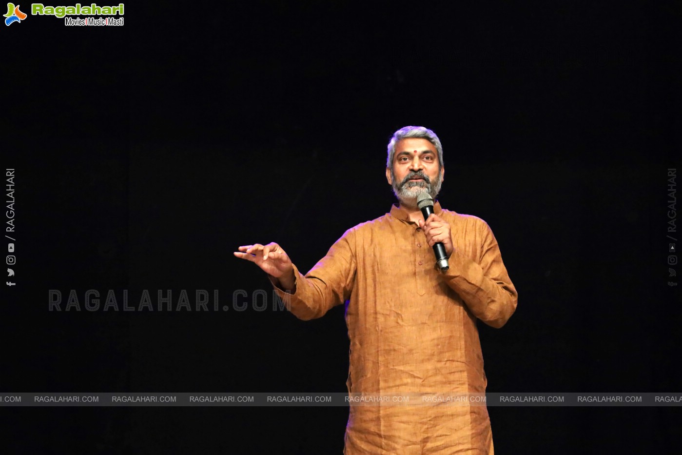 Sobhamrutam: The Solo Kuchipudi at Ravindra Bharati