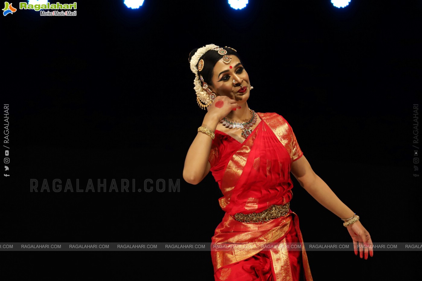 Sobhamrutam: The Solo Kuchipudi at Ravindra Bharati