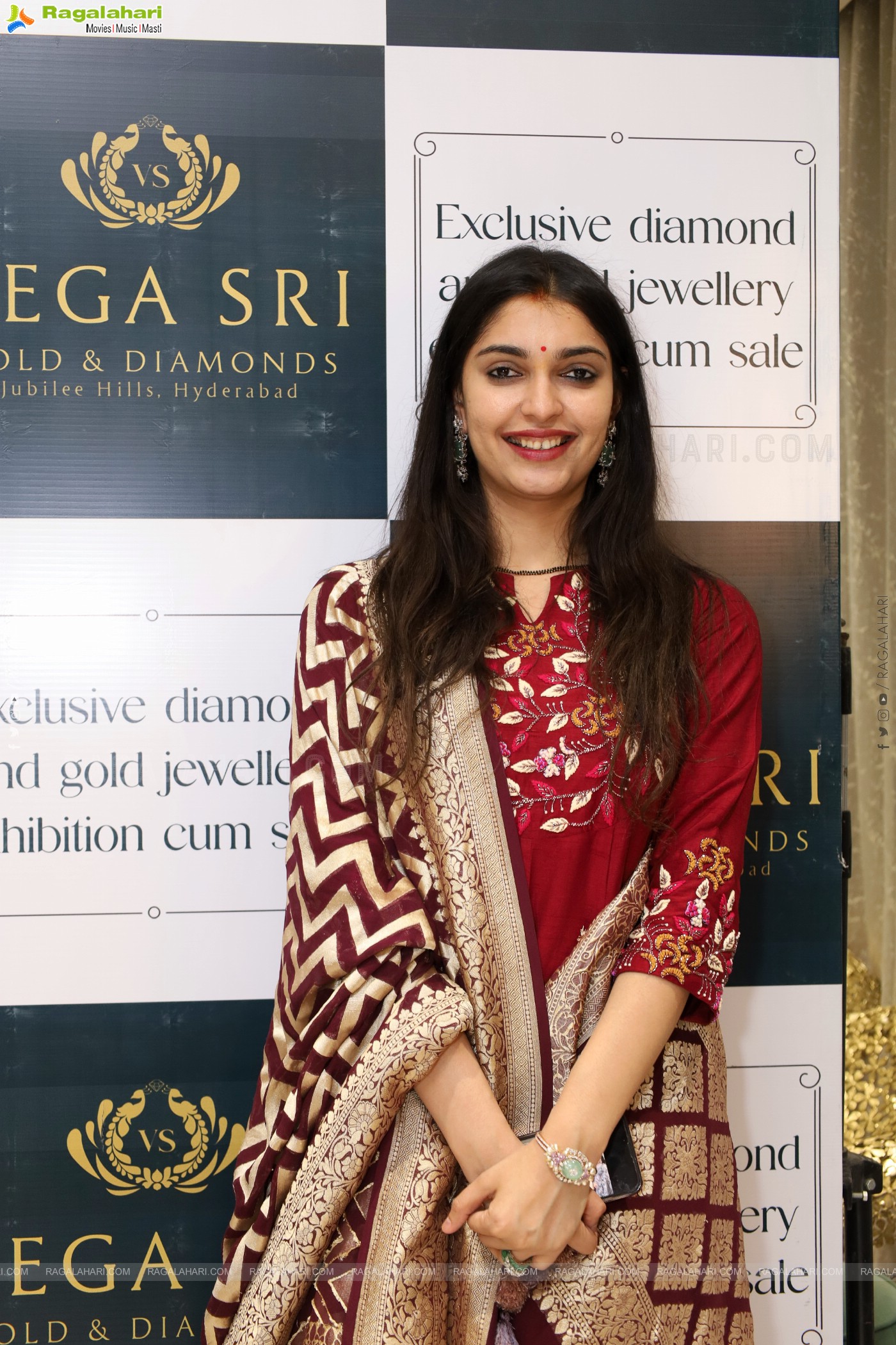 Vega Sri Gold and Diamonds Offers Exclusive Limited-Time Deal this Women's Day season!!!