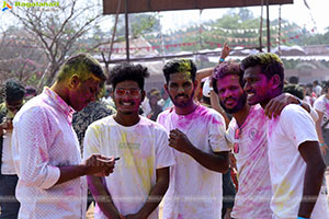 Holi Celebrations at Raunaq's H.I.G.H. Bhoot Bangla Estate