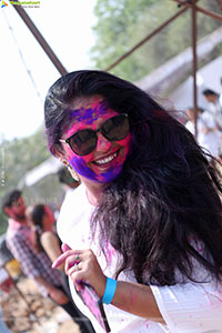 Holi Celebrations at Raunaq's H.I.G.H. Bhoot Bangla Estate