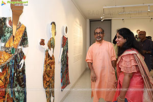 Kadari Art Gallery Presents Reflections of Her