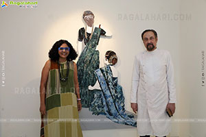 Kadari Art Gallery Presents Reflections of Her