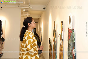 Kadari Art Gallery Presents Reflections of Her