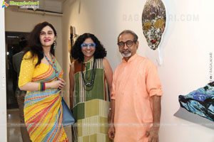 Kadari Art Gallery Presents Reflections of Her