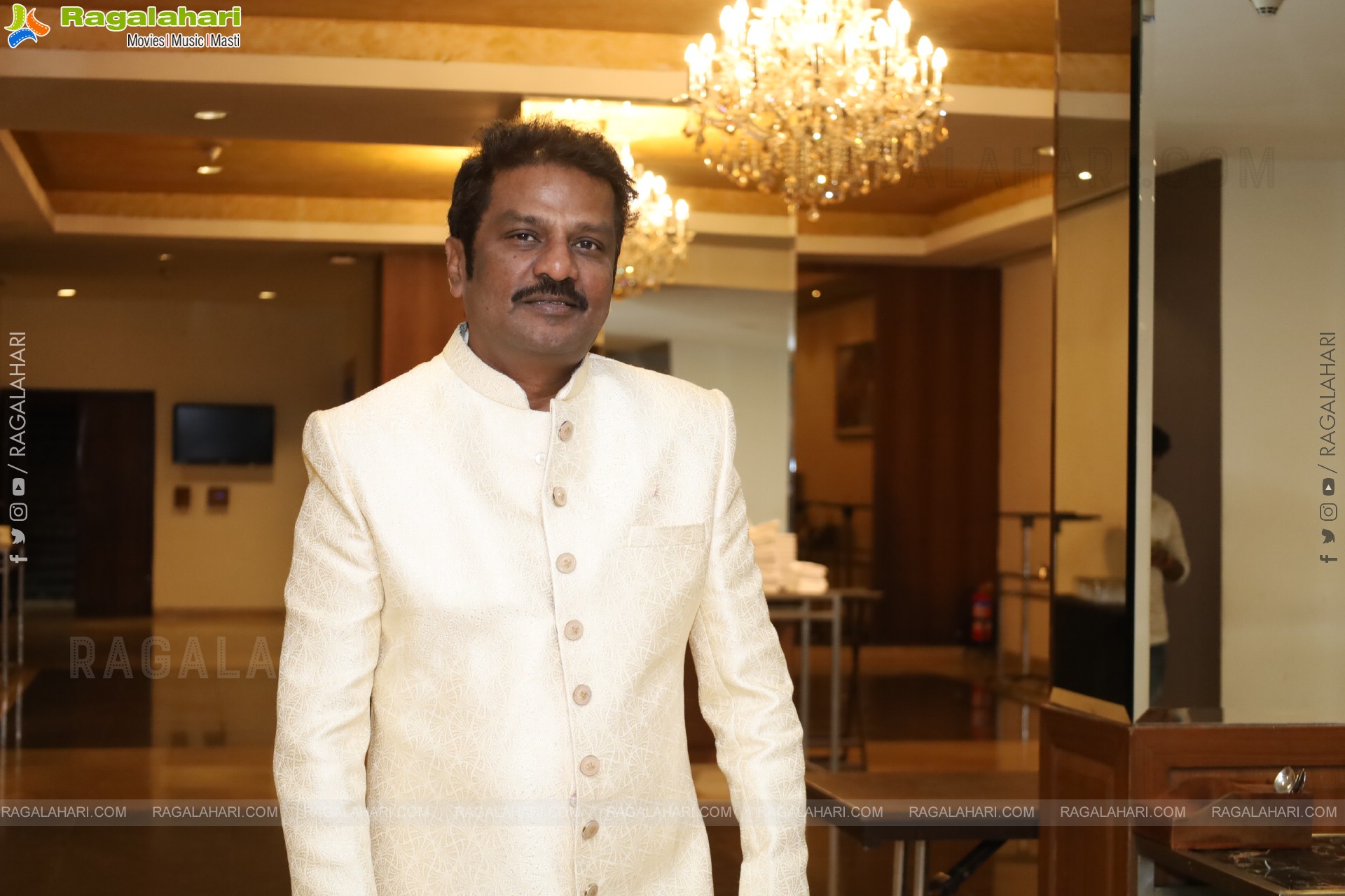 Suchirindia Dr. Lion Kiron Hosted iftar Party at Radisson Blu Hotel, Banjara Hills