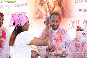 His Highness Nawab Raunaq Yar Khan's Holi Celebrations