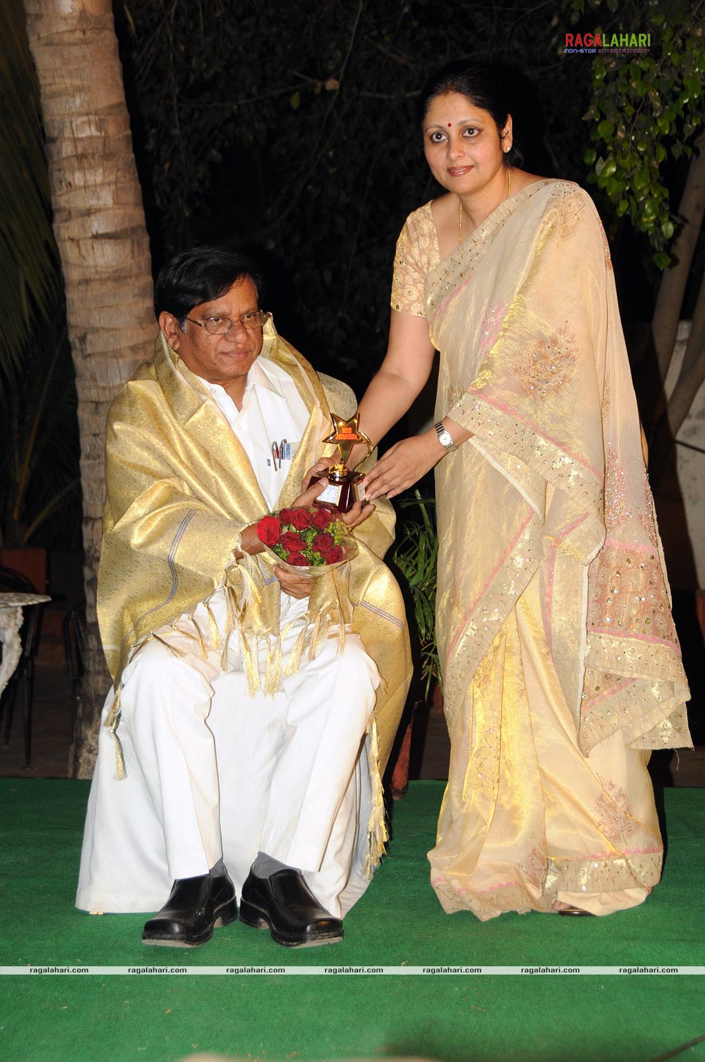 Jayasudha felicitated senior journalists