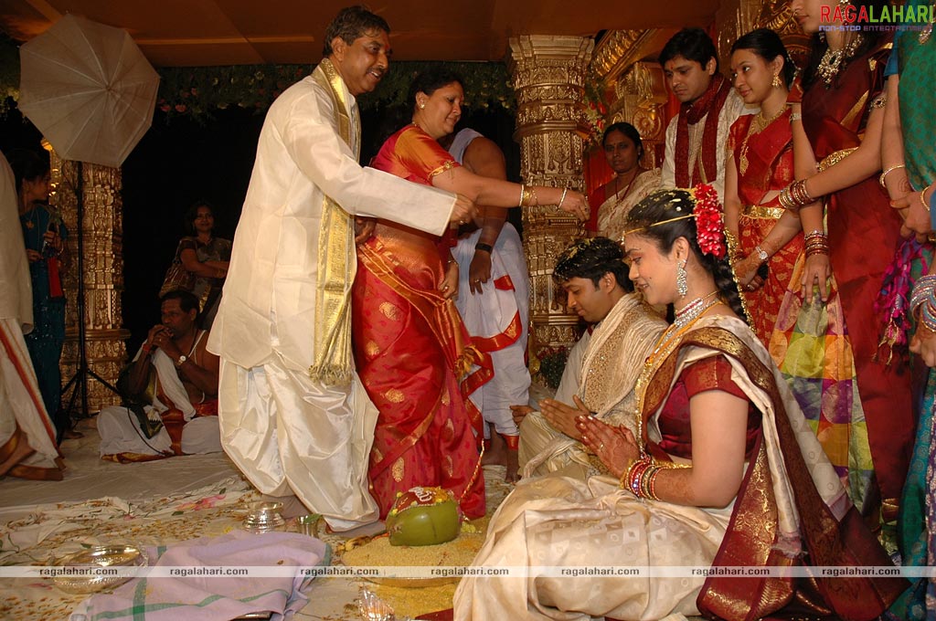 Uma(d/o MRV Prasad)-Ramachandra Wedding Function